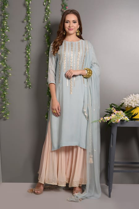 Surabhi Arya Blue Georgette Hand Embroidered Kurta Set 