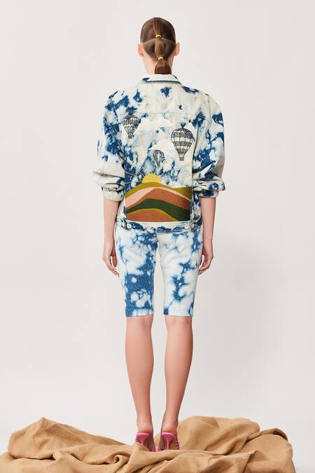 Shop Shahin Mannan Blue Cloud Washed Denim Shorts at Aza Fashions Shop_Shahin Mannan_Blue Cloud Washed Denim Shorts _at_Aza_Fashions