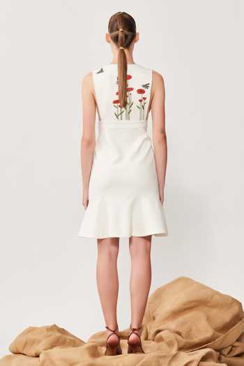 Buy White Broadcloth Bead , Thread Daisy Bee Embroidered Dungaree Dress For  Women by Shahin Mannan Online at Aza Fashions