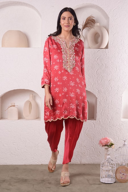 Surabhi Arya Printed Kurta & Tulip Pant Set 