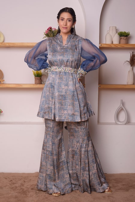 Surabhi Arya Printed Tunic & Bell Bottoms Set 