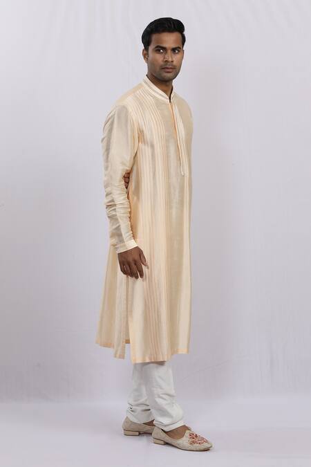 Sankalan - Men_Peach Silk Pleated Kurta_Online_at_Aza_Fashions