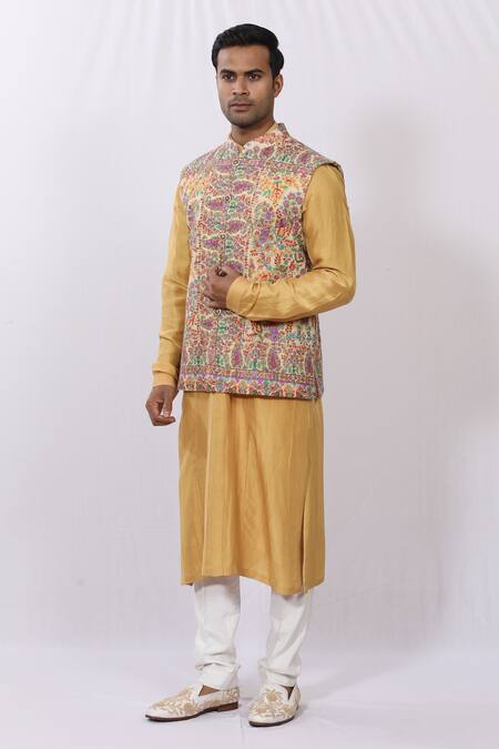 Buy_Sankalan - Men_Yellow Pashmina Silk Cashmere Bundi_Online_at_Aza_Fashions