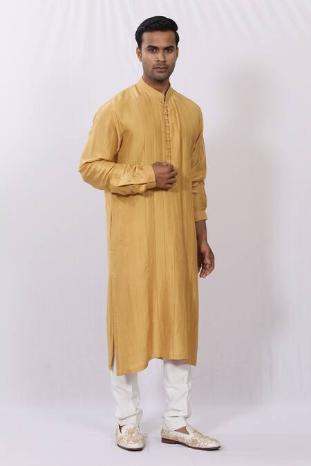 Sankalan - Men_Yellow Silk Embroidered Kurta_Online_at_Aza_Fashions