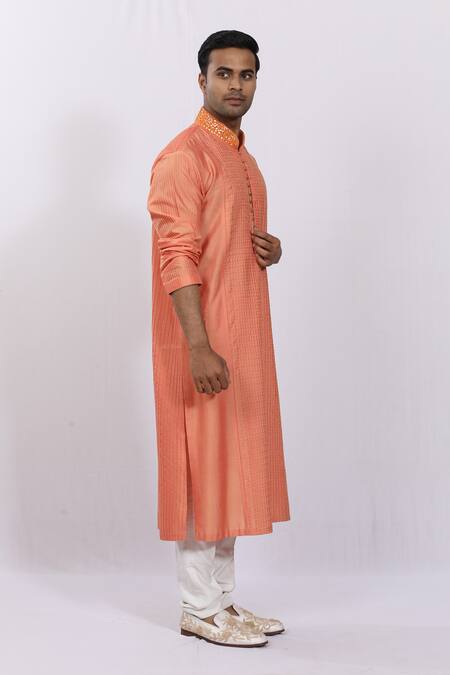 Sankalan - Men_Orange Cotton Silk Pintuck Detailed Kurta_Online_at_Aza_Fashions