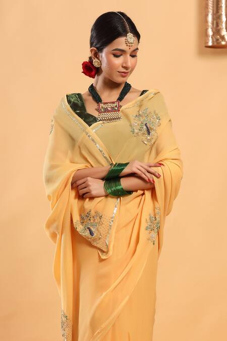 Buy_Ruar India_Yellow Chiffon Placement Embroidered Saree With Blouse _Online_at_Aza_Fashions
