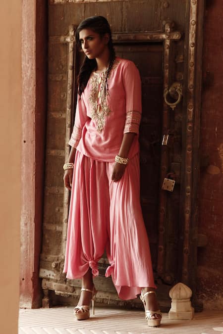 Samatvam by Anjali Bhaskar Embroidered Kurta & Dhoti Pant Set 