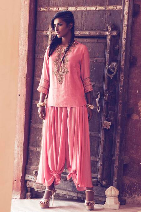 Samatvam By Anjali Bhaskar Pink Cotton Silk Round Embroidered Kurta And Dhoti Pant Set Online at Aza Fashions Samatvam By Anjali Bhaskar_Pink Cotton Silk Round Embroidered Kurta And Dhoti Pant Set _Online_at_Aza_Fashions