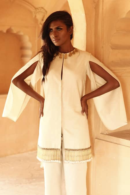 Samatvam by Anjali Bhaskar Embroidered Jacket & Pant Set 