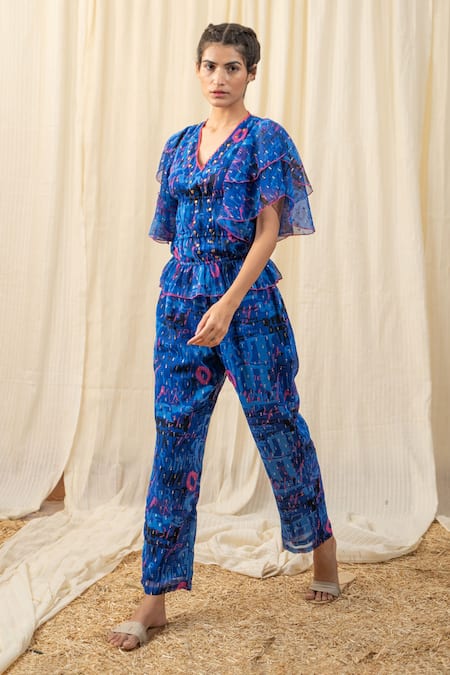 Label Reyya_Blue Poly Georgette Typography Print V Neck Top And Pant Set _Online_at_Aza_Fashions