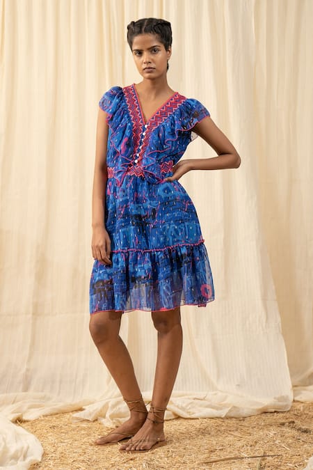 Label Reyya Typography Print Ruffle Yoke Dress 