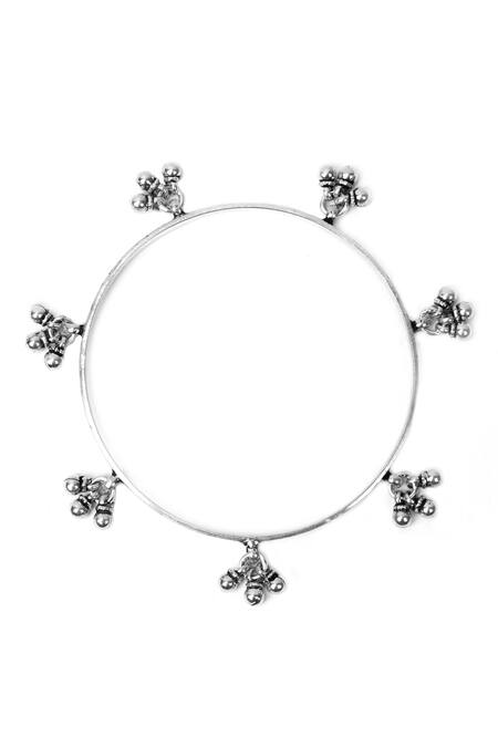 Buy_Sangeeta Boochra_Silver Plated Chains Ghungroo Drop Bracelets Set Of 2 _Online_at_Aza_Fashions