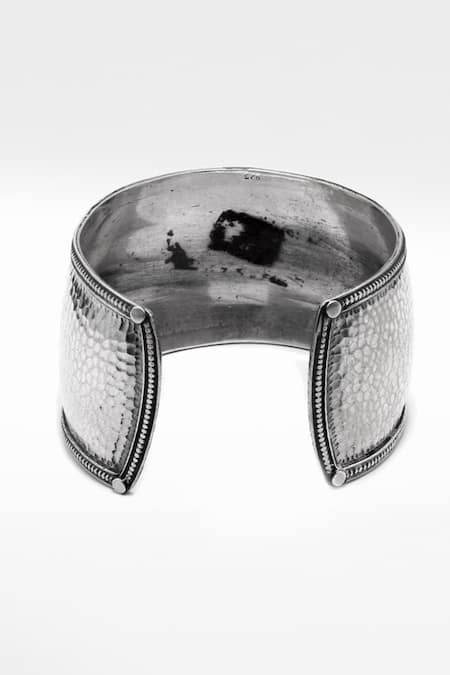 Sangeeta Boochra X Deme Dilnaz Handcrafted Cuff 