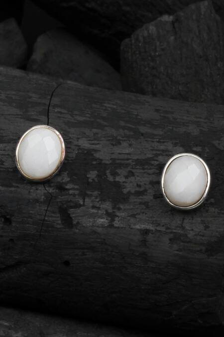 Sangeeta Boochra_Silver Plated Stones Studded Earrings _Online_at_Aza_Fashions