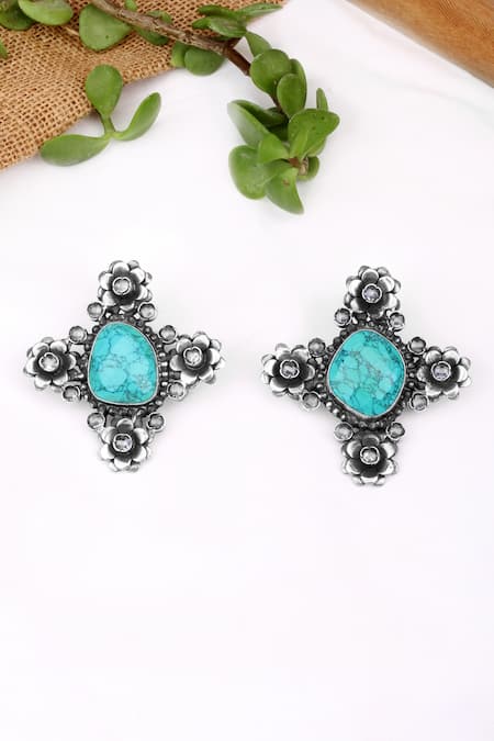 Sangeeta Boochra  Rubina Floral Carved Earrings 