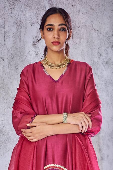 Shop Shivani Bhargava Pink Chanderi Embroidered Kurta Online at Aza Fashions Shop_Shivani Bhargava_Pink Chanderi Embroidered Kurta _Online_at_Aza_Fashions