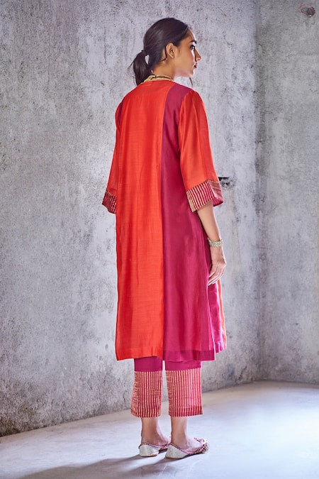 Shop Shivani Bhargava Red Chanderi Handwoven Kurta at Aza Fashions Shop_Shivani Bhargava_Red Chanderi Handwoven Kurta _at_Aza_Fashions