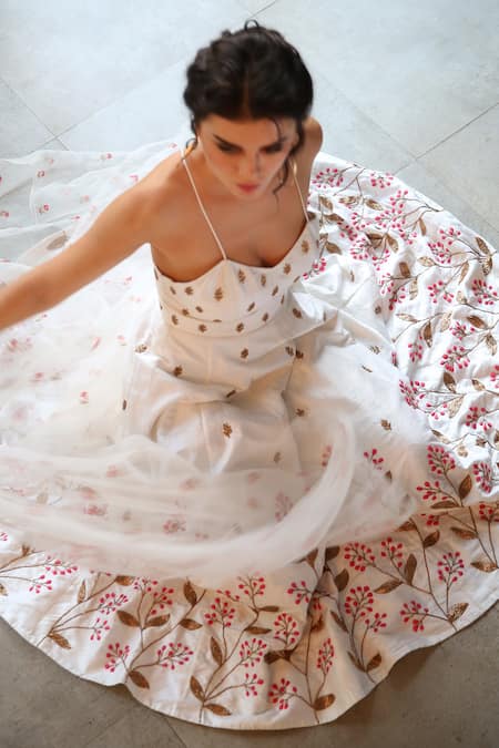 Shop_House Of Hiya_White Anarkali Raw And Shantoon Lining Dupatta Organza With  _Online_at_Aza_Fashions