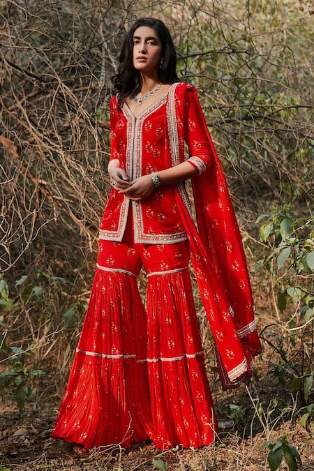 Sana Barreja Noorah Embroidered Kurta Gharara Set 