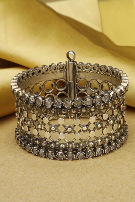 Sangeeta Boochra X Payal Singhal Silver Plated Stones Rehya Handcrafted Bangle 