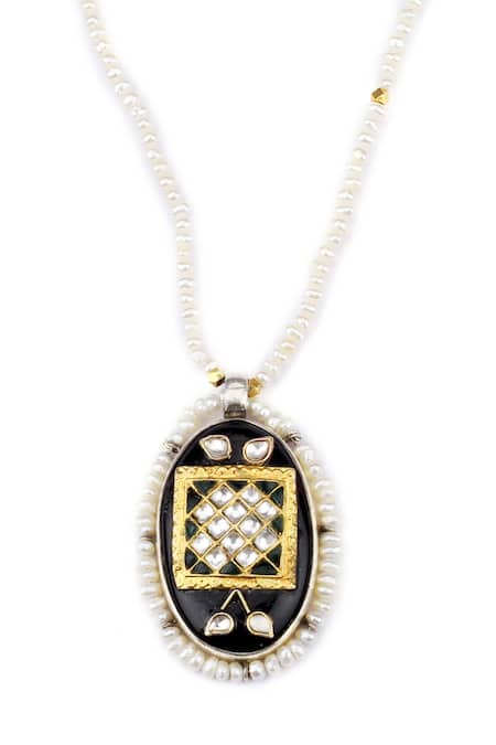 Buy Sangeeta Boochra X Payal Singhal Black Nusrat Pendant Necklace With Pearl Chain Online at Aza Fashions Buy_Sangeeta Boochra X Payal Singhal_Black Nusrat Pendant Necklace With Pearl Chain _Online_at_Aza_Fashions
