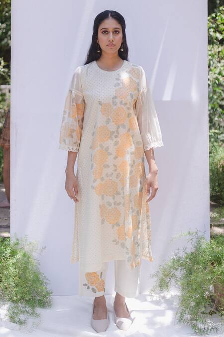 Material Floral Printed Dress Material Kurtis for Women''s Kurta, Gown, Suit,  Palazzo Pants at Rs 150 | Dress Material in Mumbai | ID: 2849296937355
