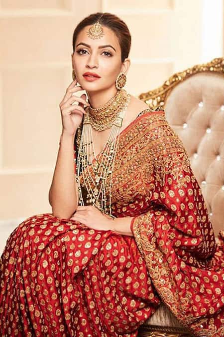 RI.Ritu Kumar Embroidered Saree with Unstitched Blouse Fabric 