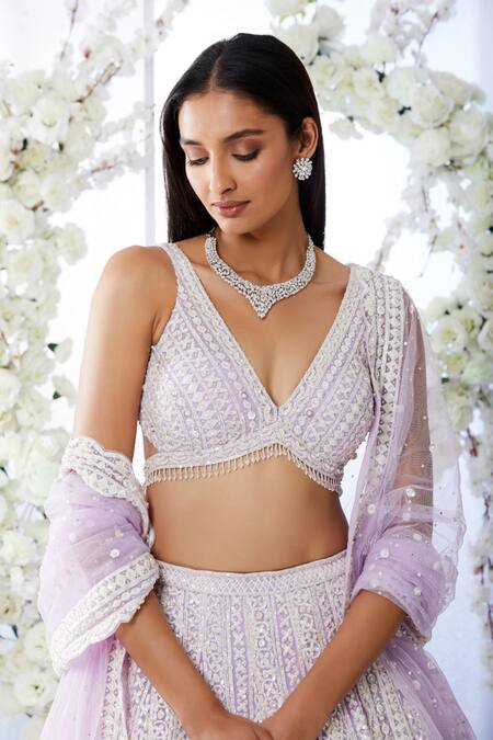 Seema Gujral Purple Net Floral V Neck Embroidered Bridal Lehenga Set at Aza Fashions Seema Gujral_Purple Net Floral V Neck Embroidered Bridal Lehenga Set_at_Aza_Fashions