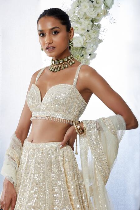 Seema Gujral_White Organza Sequin Work Sweetheart Neck Embroidered Bridal Lehenga Set _Online_at_Aza_Fashions