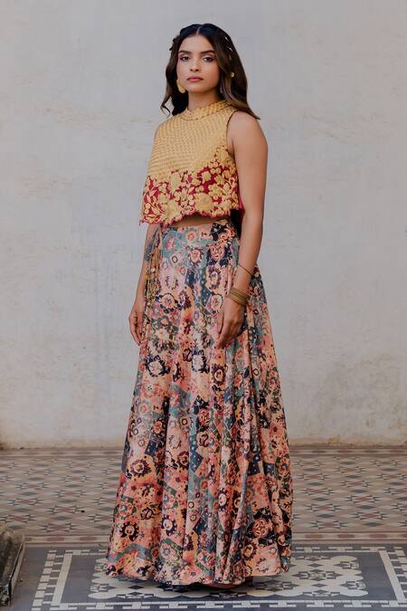 Buy_Nikita Vishakha_Red Persian Carpet Pattern, Zari Dori And Tassels Silk Printed Lehenga & Top Set_Online_at_Aza_Fashions