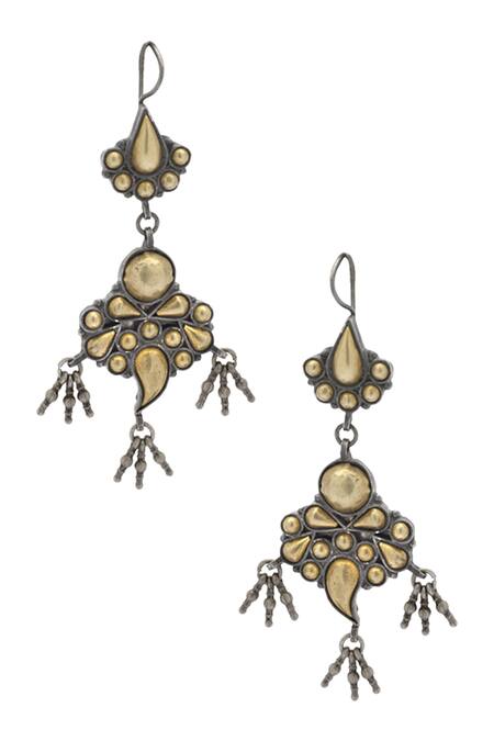 Shop Sangeeta Boochra Gold Plated Metallic Thread Handcrafted Danglers at Aza Fashions Shop_Sangeeta Boochra_Gold Plated Metallic Thread Handcrafted Danglers _at_Aza_Fashions