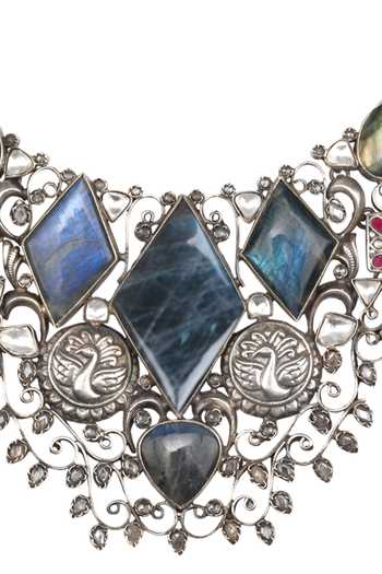 Buy_Sangeeta Boochra_Silver Plated Handcrafted Stone Necklace  _Online_at_Aza_Fashions