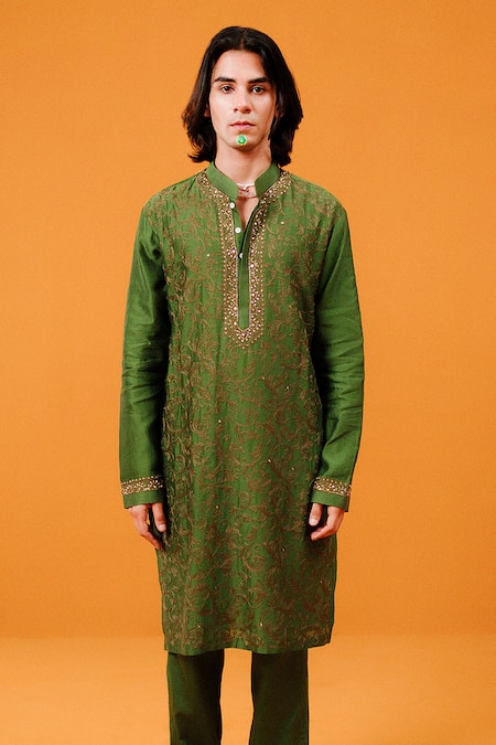 Shop_Wabi Sabi By Anshum-Ritesh_Green Chanderi Mirrors Scrolls Aari Embroidered Kurta Set _Online_at_Aza_Fashions