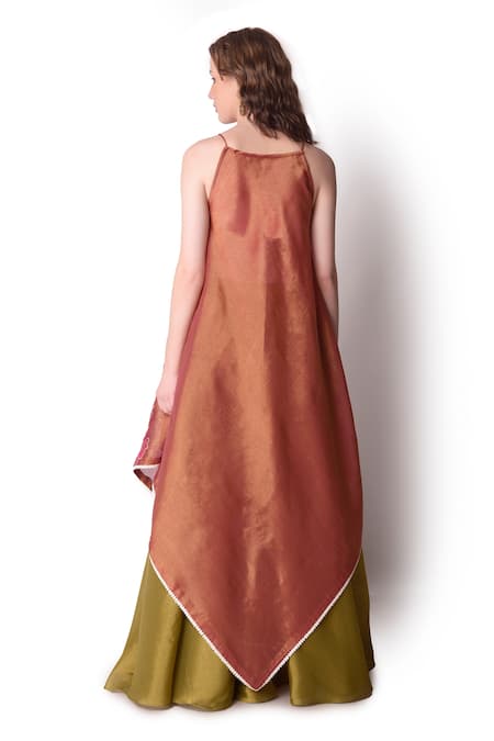 Shwetanga Velvet Embroidered Tunic & Sharara Set 