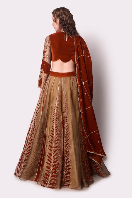 Shwetanga Leaf Embroidered Lehenga Set 