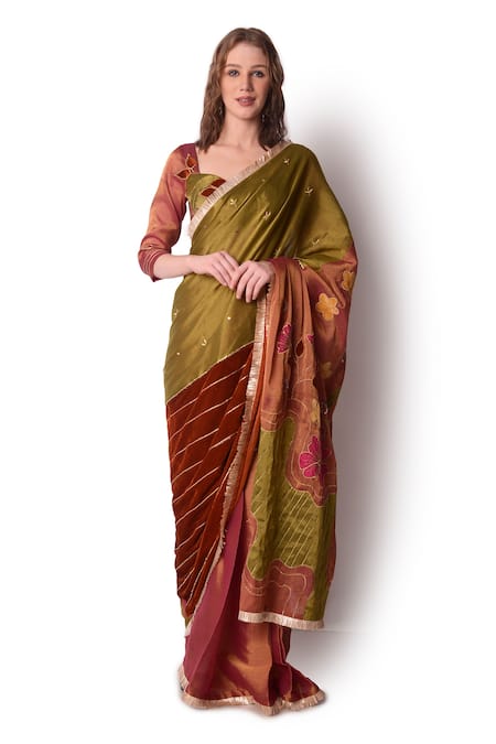 Shwetanga Floral Embroidered Saree With Blouse 