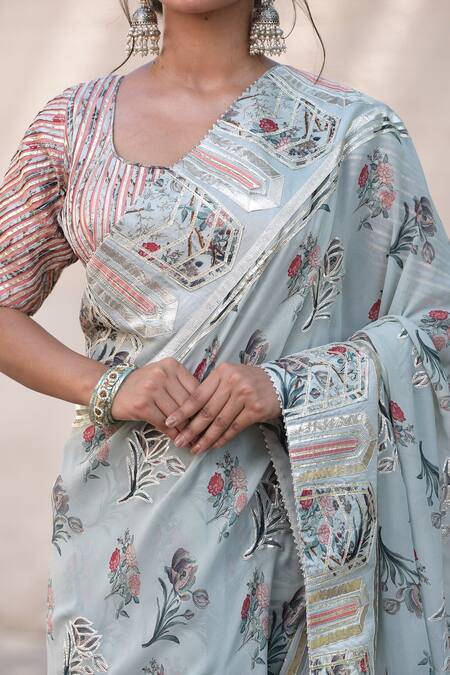 Simar Dugal_Blue Printed Saree With Blouse  _Online_at_Aza_Fashions