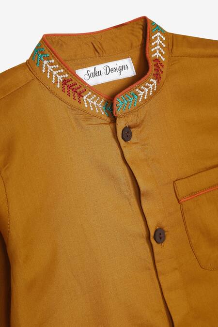 Saka Designs_Yellow Cotton Embroidery Collar Kurta And Dhoti Pant Set_at_Aza_Fashions