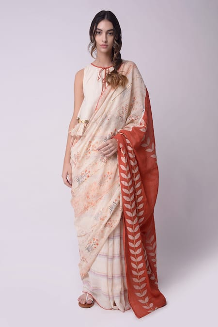 Shwetanga Printed Applique Saree With Blouse 