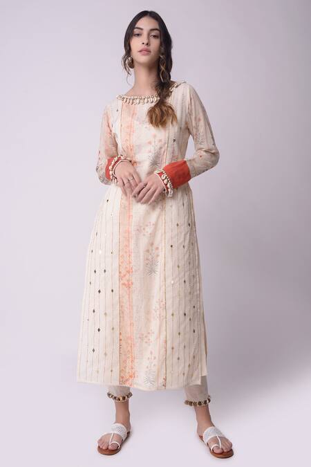 Shwetanga_White Organic Cotton Floral Motifs, Kantha , Mirror Printed Kurta Set _Online_at_Aza_Fashions
