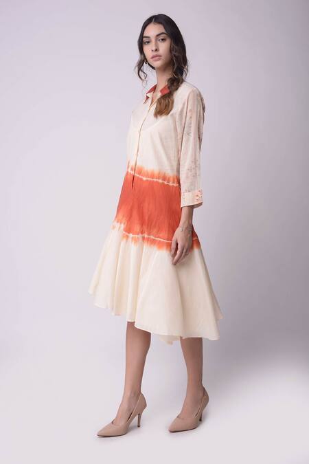 Shwetanga_White Organic Cotton Floral Motifs, Tie-dye Shirt Collar Tie Dye Dress _Online_at_Aza_Fashions