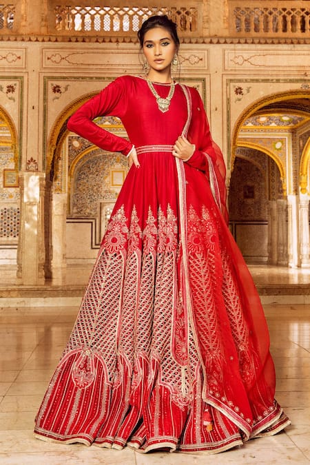 Supria Munjal Maroon Raw Silk And Pure Organza Thread & Embroidered Anarkali With Dupatta 