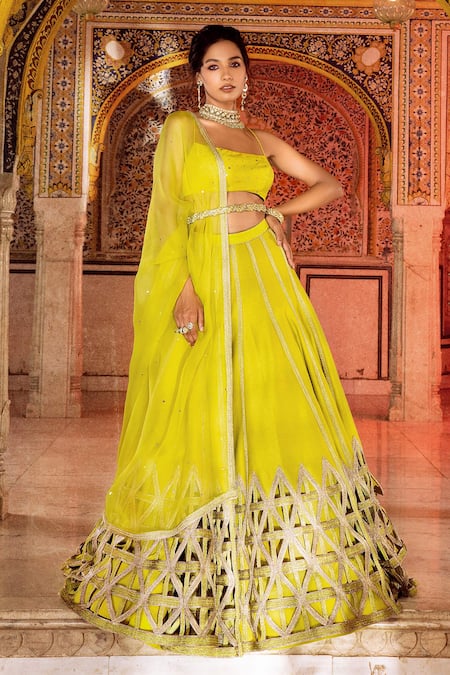 Supria Munjal Green Raw Silk And Pure Organza Cord & Sequin Square Neck Embroidered Lehenga Set 