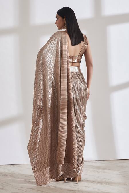 Shop_431-88 By Shweta Kapur_Silver Pre-draped Metallic Saree With Blouse_at_Aza_Fashions