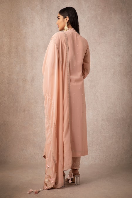 Ajiesh Oberoi Embroidered Kurta Set 