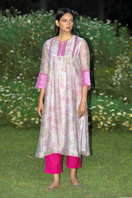 Priti Prashant White Handwoven Mul Cotton Round Printed Kurta And Pant Set Online at Aza Fashions Priti Prashant_White Handwoven Mul Cotton Round Printed Kurta And Pant Set _Online_at_Aza_Fashions