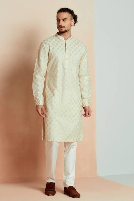 Seven_White Silk Booti Kurta_Online_at_Aza_Fashions