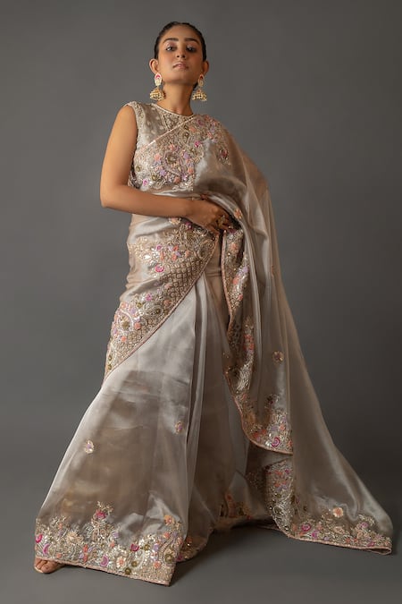 Aangan By Parul Grey Organza Floral And Paisley Round Embroidered Saree & Blouse Set Online at Aza Fashions Aangan By Parul_Grey Organza Floral And Paisley Round Embroidered Saree & Blouse Set _Online_at_Aza_Fashions