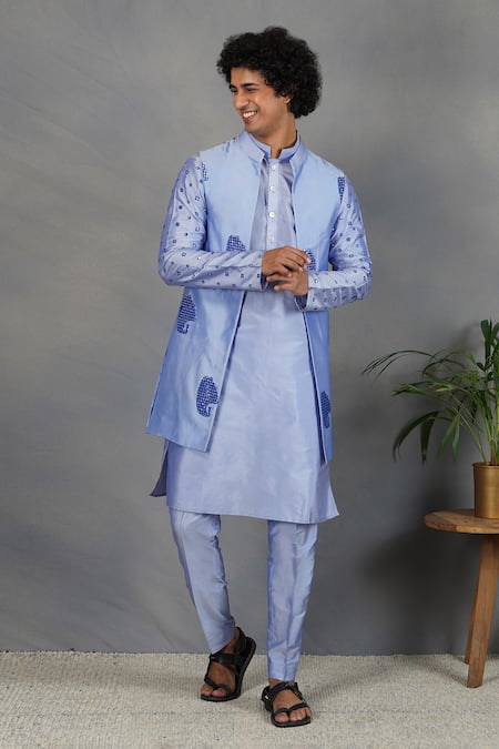 Eleven Brothers Sukoon Embroidered Bundi & Kurta Set 