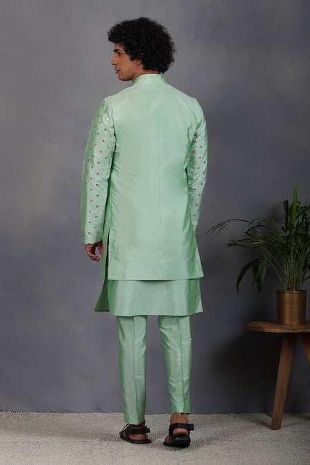 Eleven Brothers Tabir Embroidered Bundi & Kurta Set 